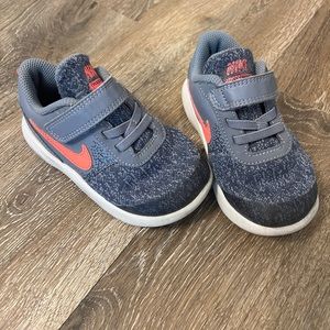 Toddler Nike 8c Athletic Shoes